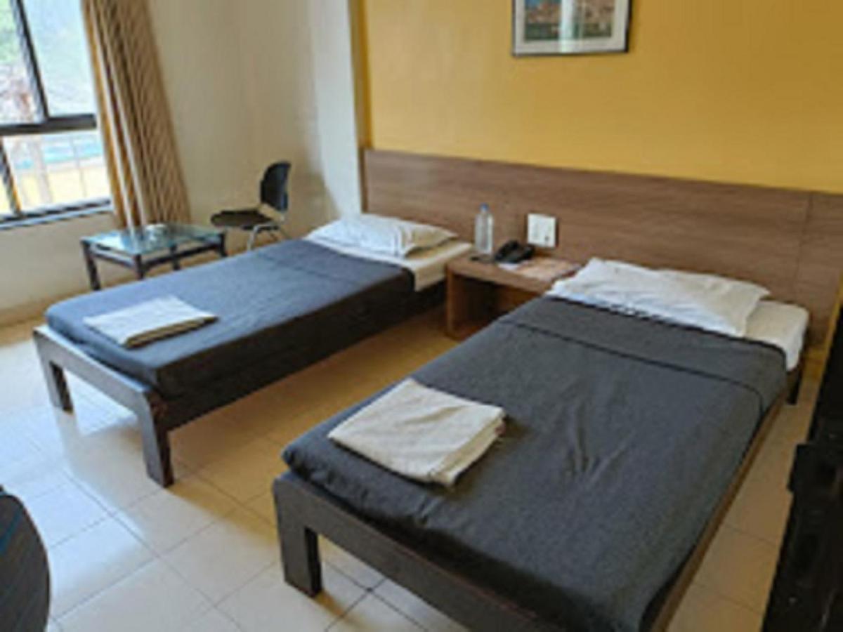 Hotel Abhishek ,Nashik Dış mekan fotoğraf